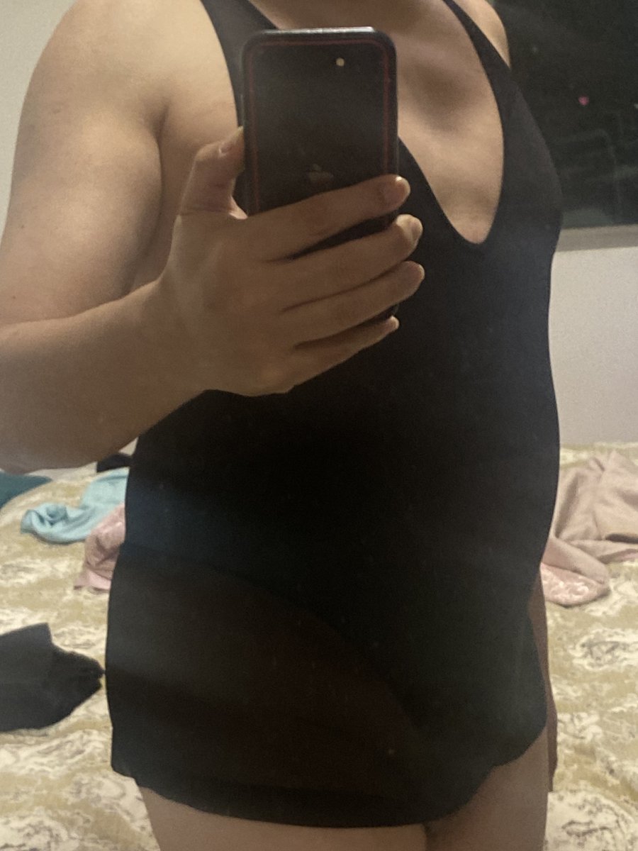 好肉，好醜，自己都不喜歡自己，但是改變總是要踏出第一步，要跟自己說我一定要變成人見人愛的姬兒。

開始穿塑身衣，給自己時間與決心，變美的決心！