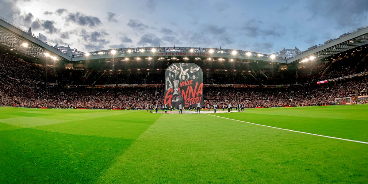 MUFCEDIT's tweet photo. 4K #Wallpapers : Manchester United , PC  🖥️ ❤️ https://t.co/KVTyw2e20E