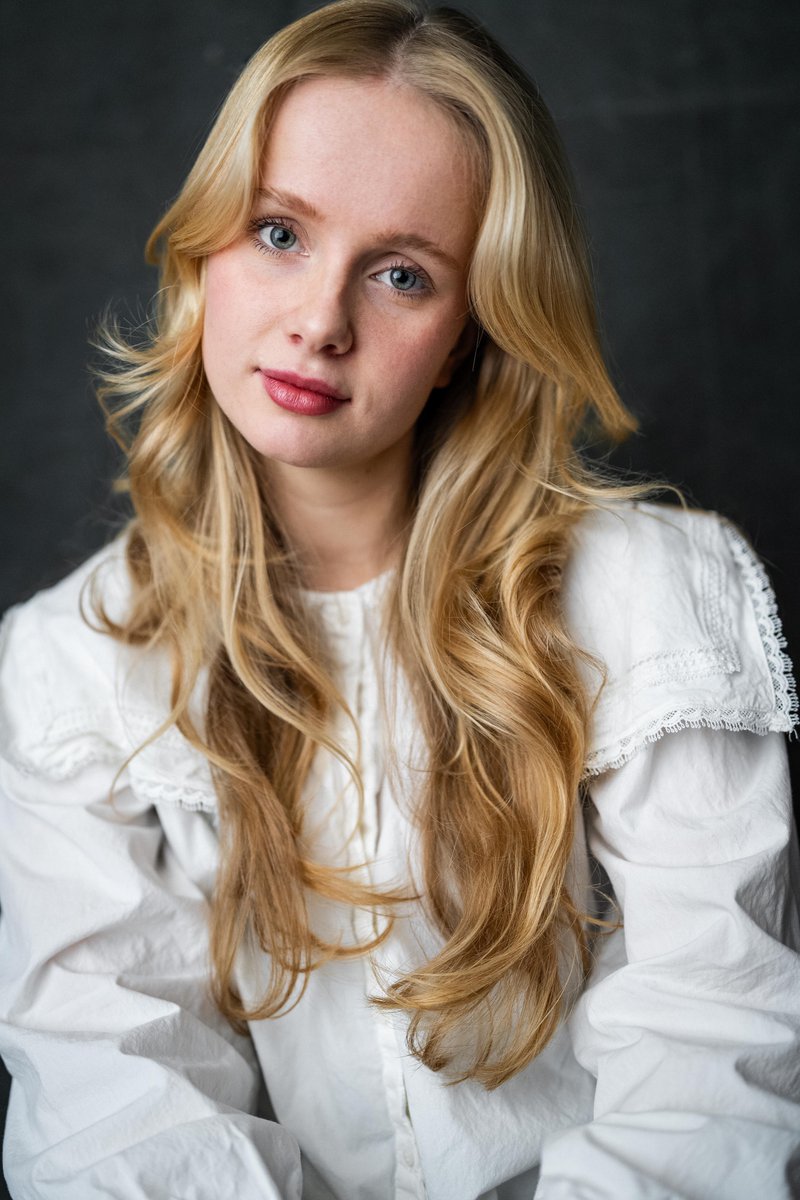 Tallulahhb's tweet photo. Recent shots by @yellowbellyfoto Thank you so much!! :) https://t.co/XPxTnTH22U