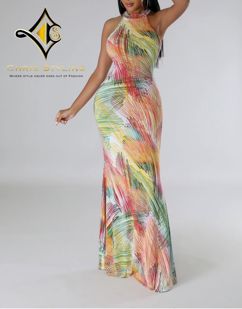 Chrisstyling12's tweet photo. Color your wardrobe with our #Qi Multicolored Reversible Maxi Dress! 💛
•
•
Sizes: S,M,L,XL (High-Stretch)
* Model is wearing a size “SMALL”.
•
Price:💲350.00TTD https://t.co/4uhLQlNIbs