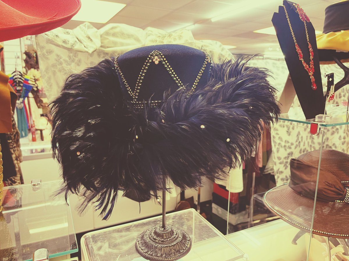 DXResaleShop tweet picture