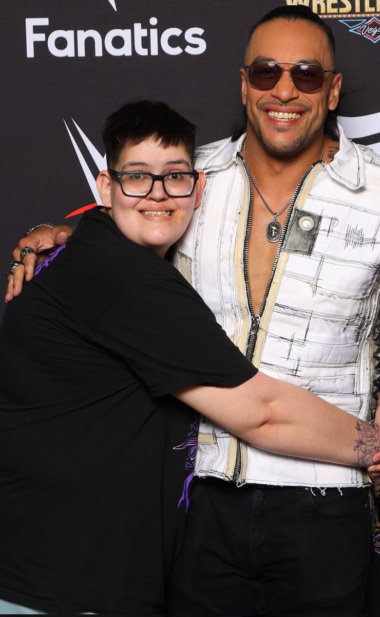 𝓛𝔂𝓷𝔁 ⁷🏹 ⊙⊝⊜💜 DAMIAN'S CHAMP!! tweet media