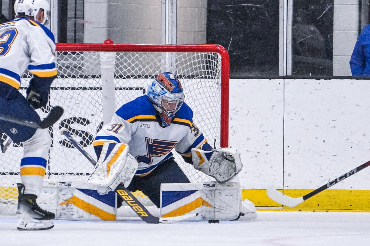 StLouisBlues's tweet photo. Will Cranley will join the Blues for practice and serve as the emergency backup goaltender. #stlblues https://t.co/Ybi57fXa0I