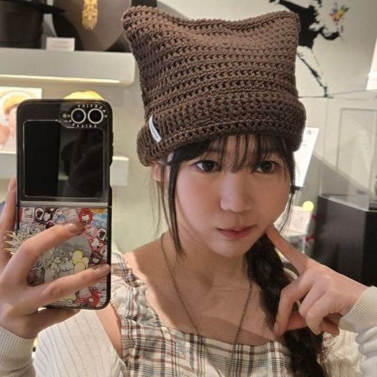 iCarmeniU's tweet photo. selamat ulangtahun bayikuuuu bayi bayi bayiiiii, our sunshine! may your day be as bright as your smile and as warm as your heart yaaa!!! sending love and happiness on your 15th birthday ye-on sayangku

15 RAYS OF YE-ON
#HappyYE_ONDay 
#SunshineYE_ON 
#예온이의_햇살가득한날 https://t.co/BgBiUj9s5c