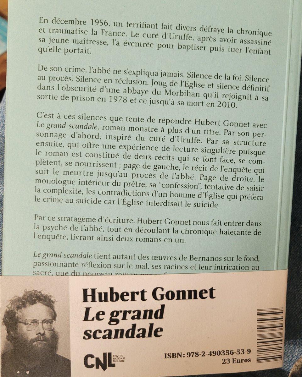 MyPoisonPen's tweet photo. @le_Parisien Aux auditeurs de votre mini podcast sur cette affaire, je  signale la réédition l'année dernière et grâce au travail opiniâtre d’@oublieusepost, du roman d’Hubert Gonnet aux Éditions du Chemin de fer, Le grand scandale.
https://t.co/APtkmY2buK