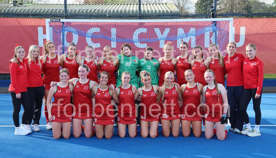 liv_forey tweet media