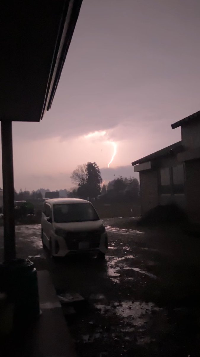 カミナリえぐい⚡️⚡️⚡️