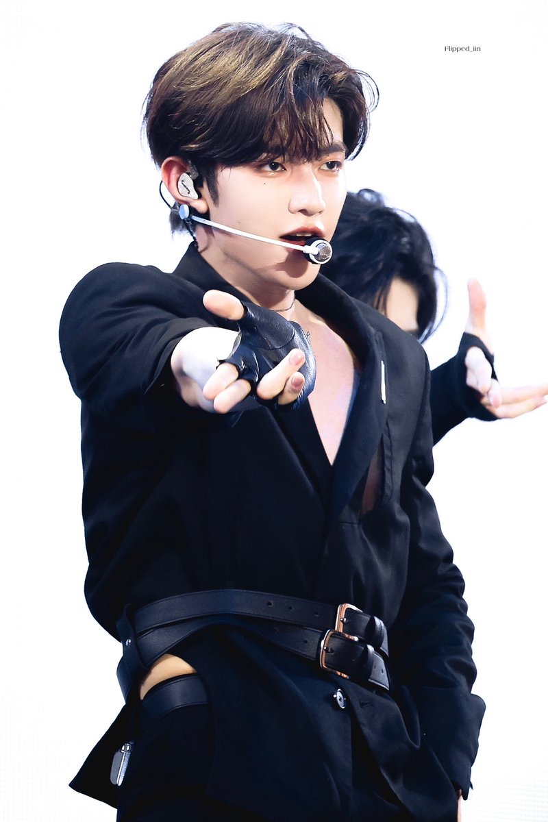 20250418 

#장하오 #ZHANGHAO #章昊 #ジャンハオ #ZEROBASEONE #제로베이스원