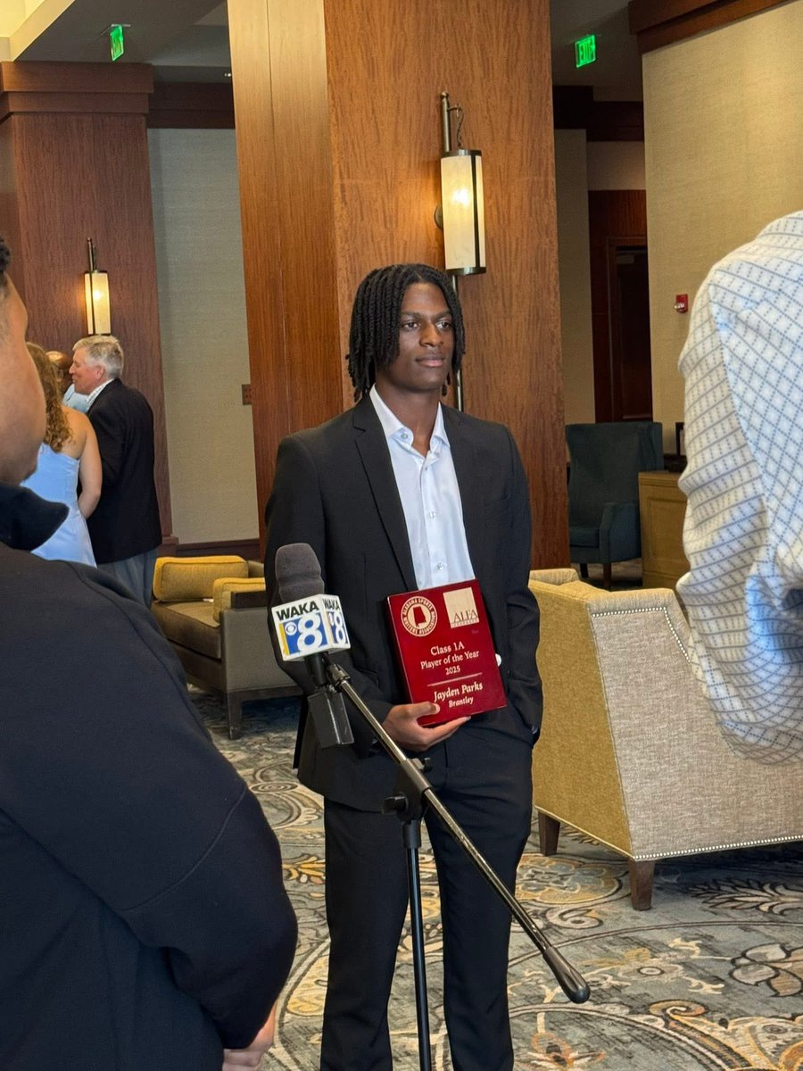 Jayden Parks (@jaydenmparks) on Twitter photo Blessed to receive 1A player of the year!
<a href="/ChuckPerson5/">Chuck Person</a> <a href="/coachparks23/">Andre Parks</a> <a href="/GadsdenStateMB/">Gadsden State Mens Basketball</a> <a href="/jnine0551/">j-cal</a> Blessed to receive 1A player of the year!
<a href="/ChuckPerson5/">Chuck Person</a> <a href="/coachparks23/">Andre Parks</a> <a href="/GadsdenStateMB/">Gadsden State Mens Basketball</a> <a href="/jnine0551/">j-cal</a>
