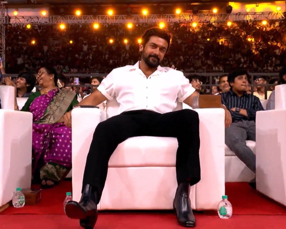 SuryaFansRage's tweet photo. The ONE SWAGGG 😎🔥🔥🔥🔥

#RetroAudioLaunch #Retro https://t.co/6sO3QIAM9h