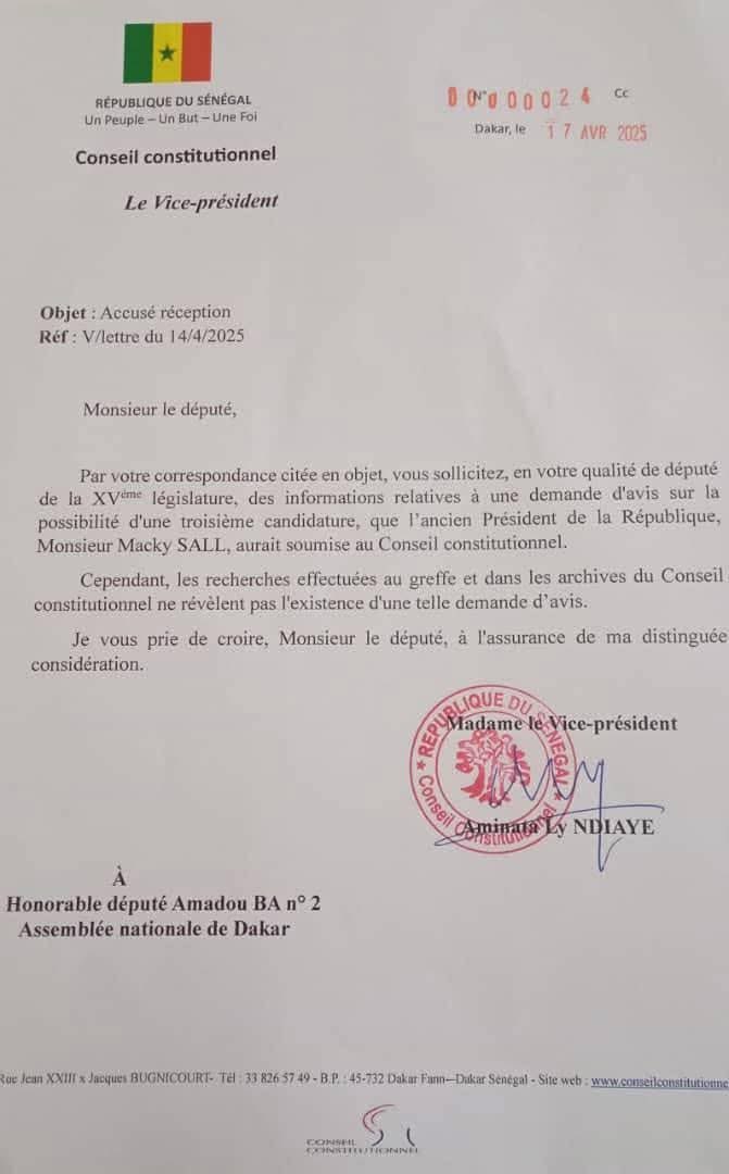 AmiralFall's tweet photo. Le Conseil constitutionnel répond à Amadou Ba ancien vendeur de Kani actuel député qui se déclare juriste dans ses heures perdues 

Le temps et l'énergie que vous consacrez à Macky SALL  seraient plus bénéfiques au peuple sénégalais si vous le mettez à la recherche de solutions https://t.co/KwXzhGhZaO