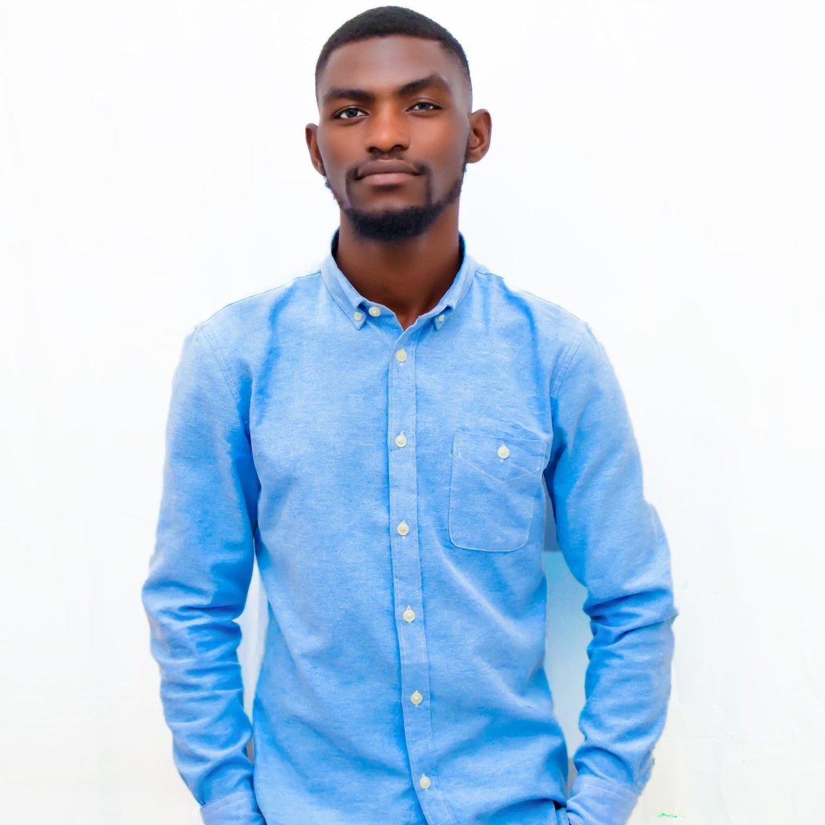 Blaise7's tweet photo. #NewProfilePic https://t.co/K8mO379Eab