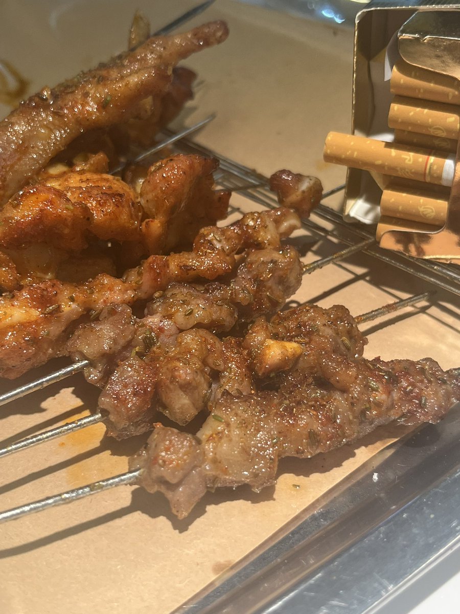 我吃不下了痛苦在虐待我