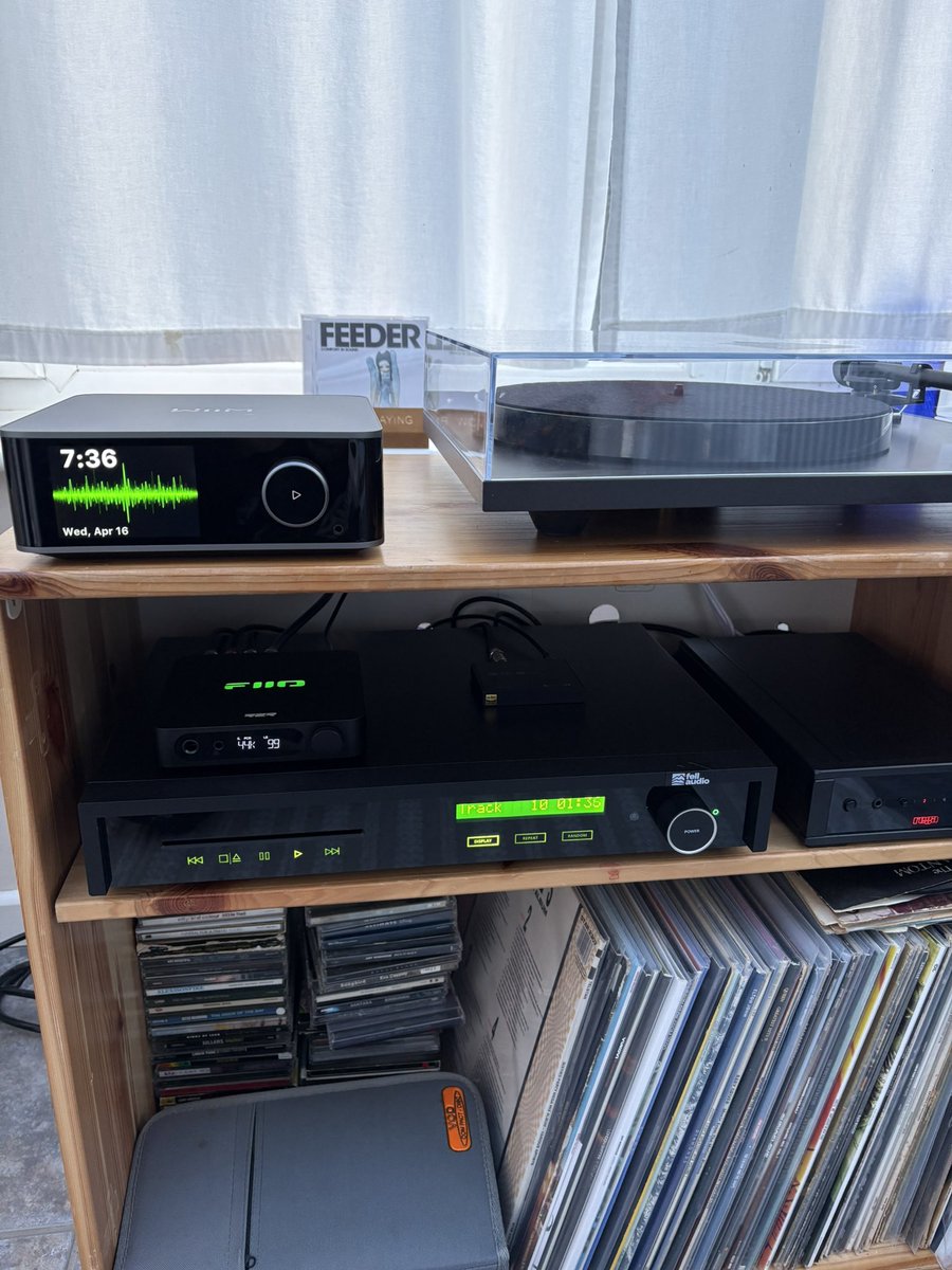 ValkyrieTrigger's tweet photo. #FellAudio fell disc cd player has arrived. Absolutely loving it so far!
Thanks #fellaudio for producing a British cd player at an entry price https://t.co/VzHc8JvpF1