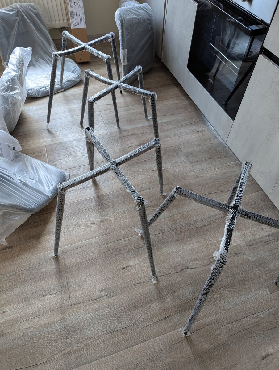 Так, нужны жёлтые стикеры