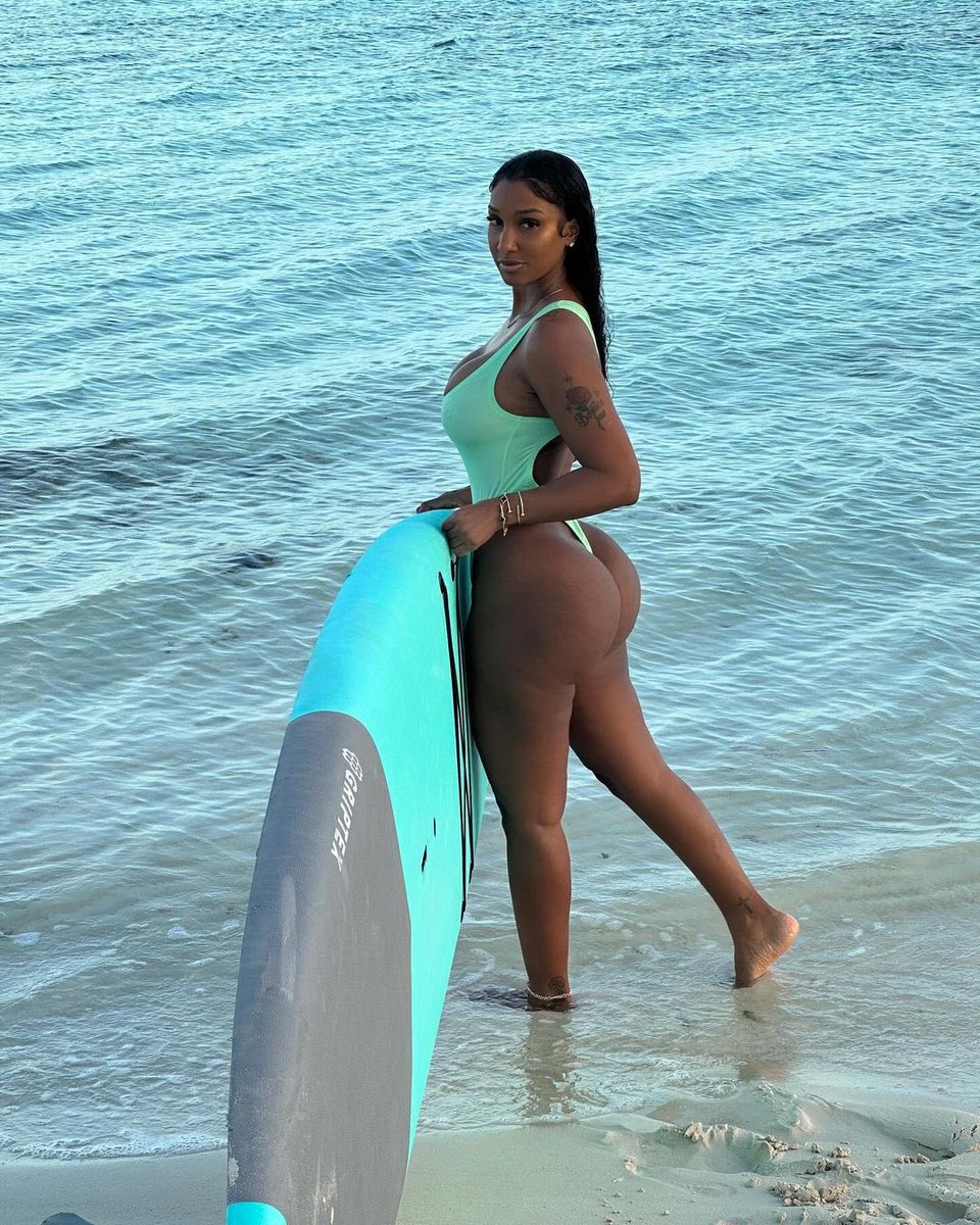 4KT WHO YOU HATE (@royal_bobby24) on Twitter photo <a href="/MuvaofGotti/">FREE TAXSTONE!</a> The LeBron James of IG hoes. Been in the game so long she’s played along side her daughter. <a href="/MuvaofGotti/">FREE TAXSTONE!</a> The LeBron James of IG hoes. Been in the game so long she’s played along side her daughter.