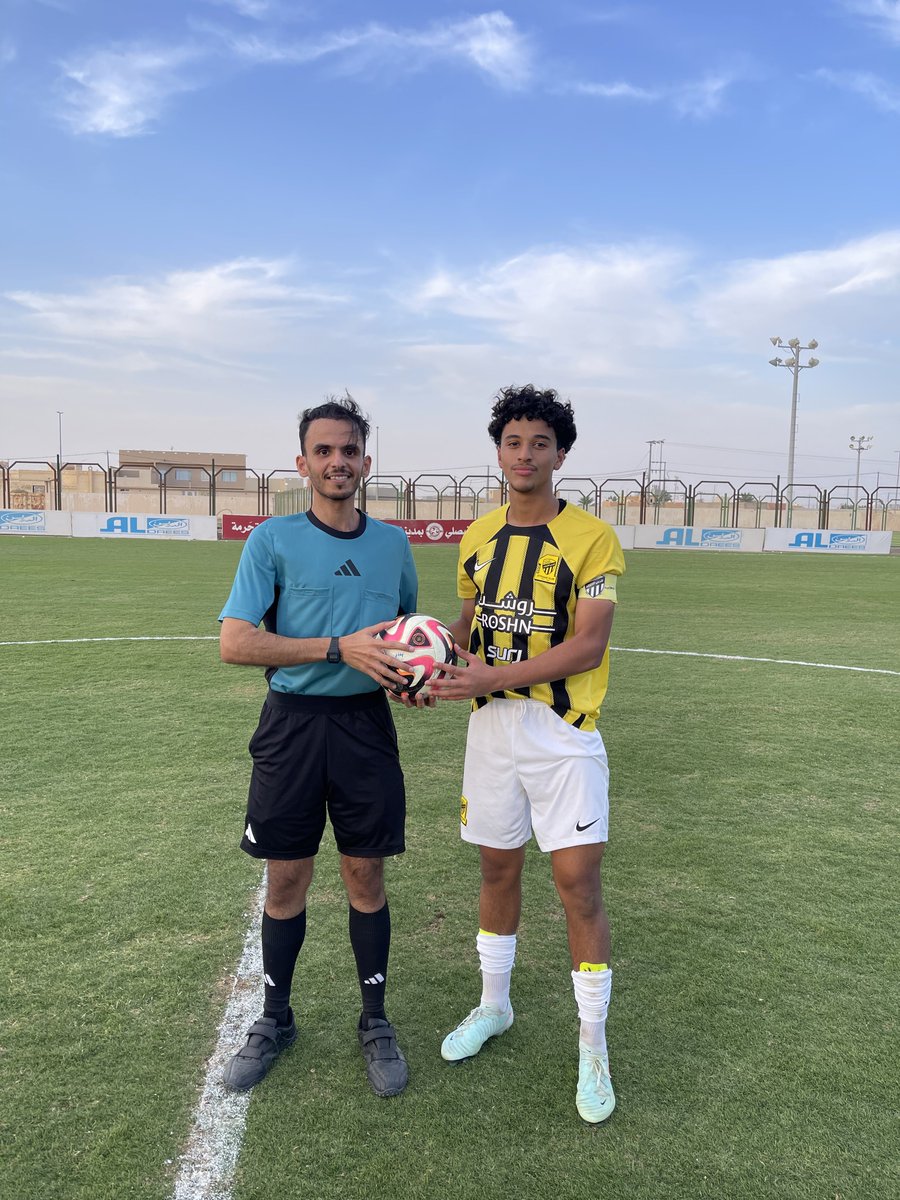 🏆دوري تحت 15 عام
#الاتحاد 4 : 0 الفيصلي   
🔚 نهاية اللقاء
فيصل بيومي ⚽️⚽️⚽️
بندر السلمي ⚽️