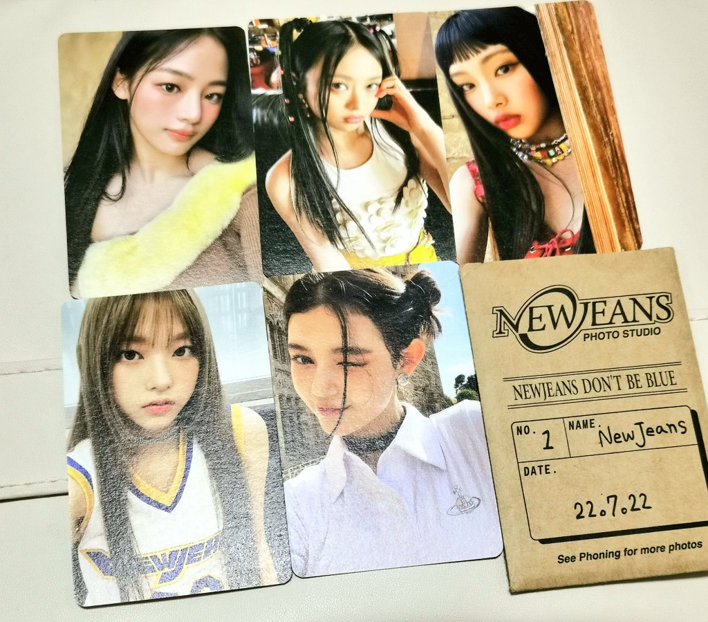 sakuya01ran's tweet photo. 뉴진스 포카 양도합니다

세트 1. 5

Newjeans njz attention 민지 공방 포카 하니 해린 혜인 다니엘 어텐션 미공포 뉴진스 판매 sell wts https://t.co/J8fjhSQjRp