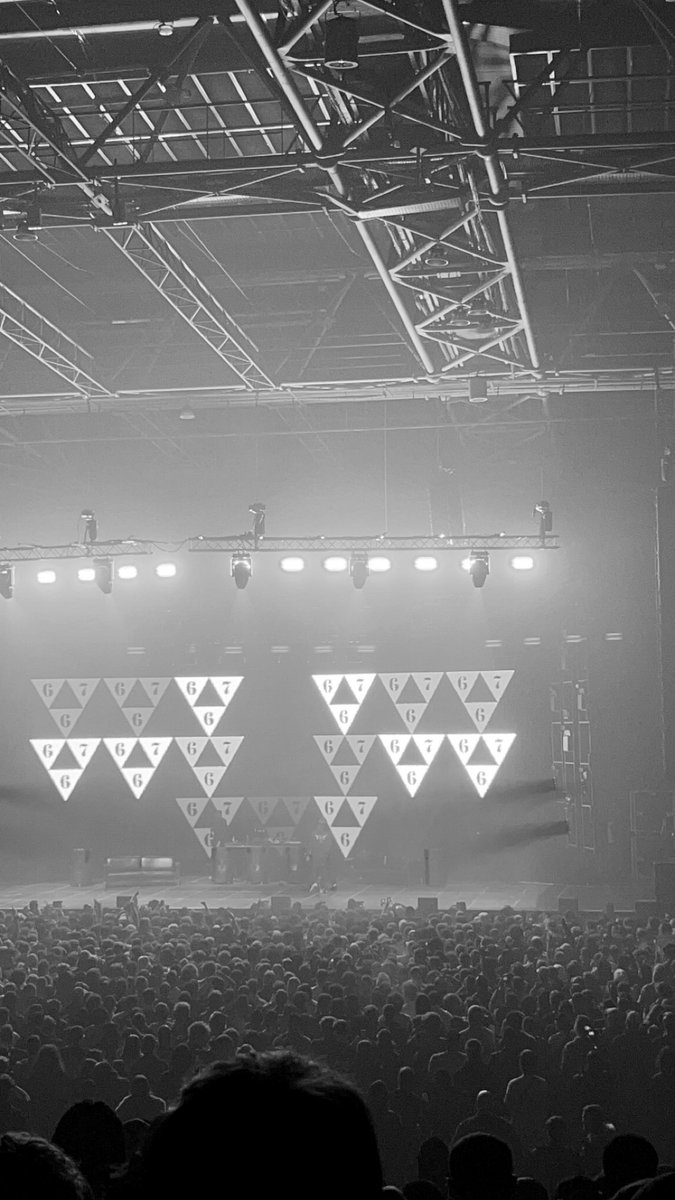 bilz3hunna's tweet image. #randompics