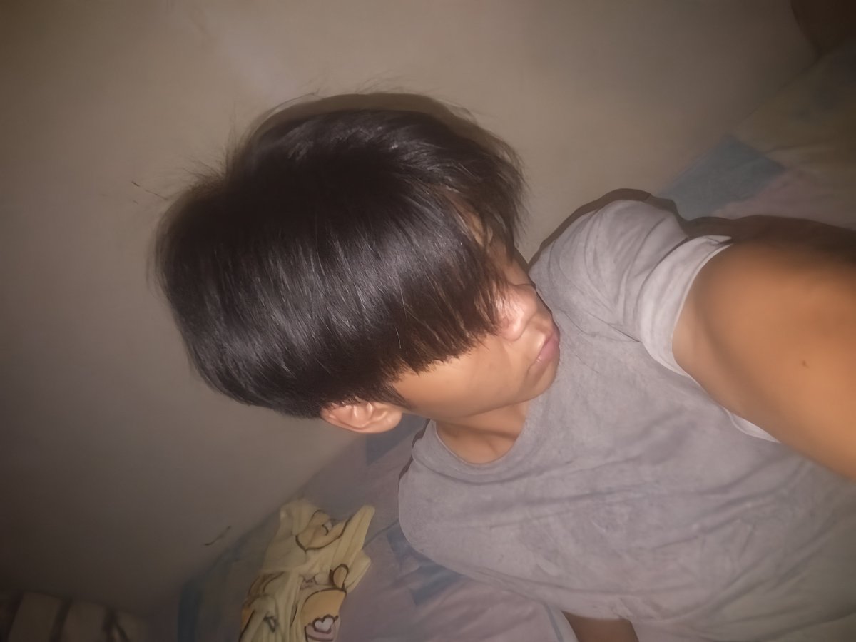 Pd141192's tweet photo. เหงา😣 #อุดรfwb #อุดรเงี่ยน #หญิง https://t.co/ujZP7jcarZ