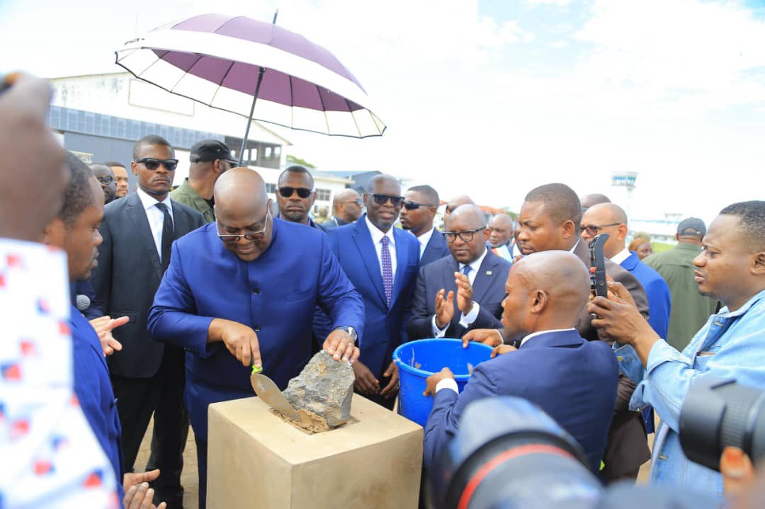 La construction de l'aéroport international de Luano en hub moderne à haute capacité d'accueil traduit sans doute,  la  volonté du VPM <a href="/bembajp/">Jean Pierre Bemba</a>  à redorer l’image du secteur de transport par la  modernisation des infrastructures et l’amélioration  de l’accessibilité au service.