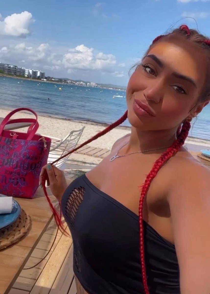 ABreadfrui62679's tweet photo. @ISFTTRW 🔥🔥🔥🥵🥵🥵 https://t.co/qjnm2w2L9n