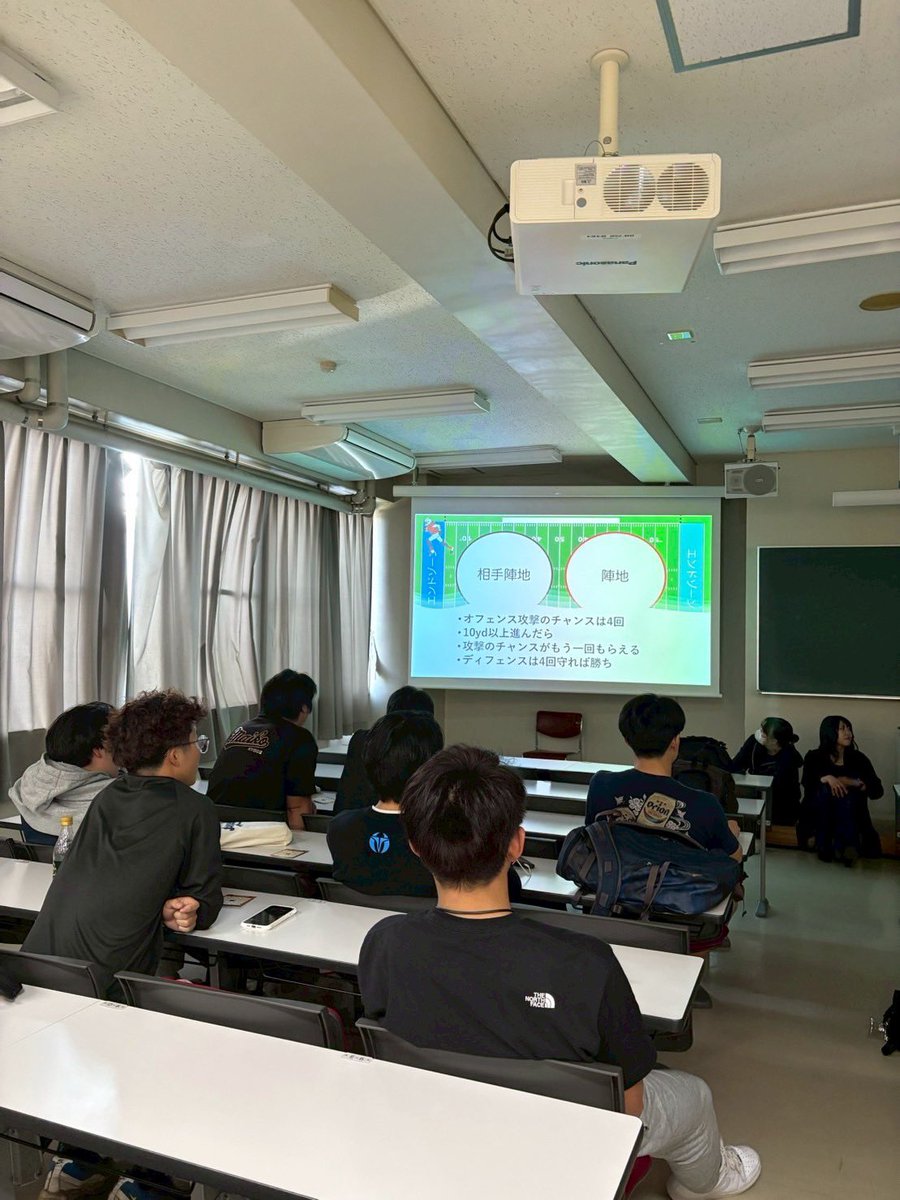 【新歓ビンゴ大会開催！】
こんばんは⭐️
本日、SPARTANS主催のビンゴ大会が開催されました!!!!
沢山の１回生が参加してくれました☺️
ありがとうございました🏈🌸
また、アメフトのポジョンを知ってもらうための、ポジョン紹介も行われました！
まだまだ体験・見学お待ちしています！