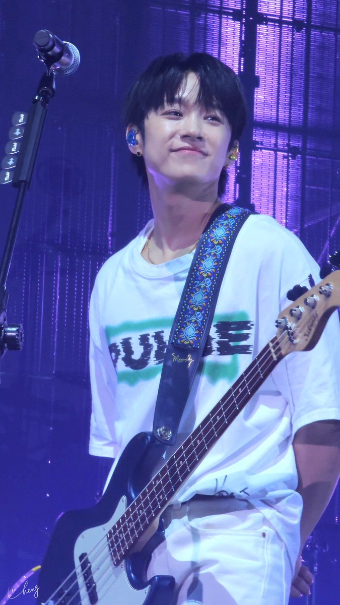 dayofcheng's tweet photo. 【2025 FTISLAND LIVE ‘PULSE’ THE FINAL IN KAOHSIUNG】
#FTISLAND #LIVE #PULSE #Kaohsiung #FT아일랜드 #대만 #가오슝 https://t.co/woLmdMpe4D