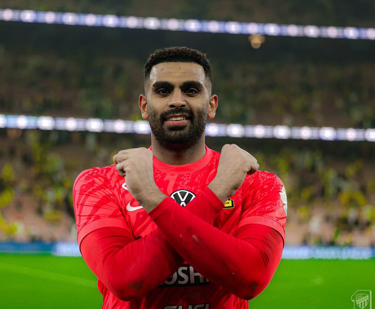 itqw1's tweet photo. كلنا نحب الاتحاد ومافي أحد يشكك في حبنا له
لكن الي ينتقد مو انهزامي
والي متفائل مو عايش بوهم

نشوف الغلط قدامنا ونسكت؟ لا والله

الصقور مو أفضل من شنقيطي ❌
العمري مو أحسن من سعد الموسى ❌
المحاسنه مو احسن من حامد شنقيطي ❌
عوار واتخاذ القرار الغلط لبنزيما دائم  ❌
وديابي نازل مستواه ولا أحد ينتقده ❌

احنا جمهور نفهم كوره ونعرف الفريق زين
والفتره هذي حساسه لأي غلطة
لازم نعدل ونغير القناعات قبل ما نتعثر لا سمح الله