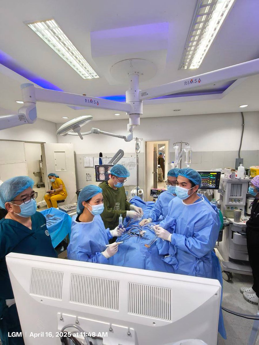 jeroldjusto's tweet photo. Just wrapped up a 3-day neurosurgical mission at JB Lingad Hospital in Pampanga—supporting complex cases like skull base tumors and pituitary disorders. Grateful to work with TMC colleagues and Dr. Daniel Feldbaum of MedStar Georgetown. https://t.co/84X3JPYJsc
