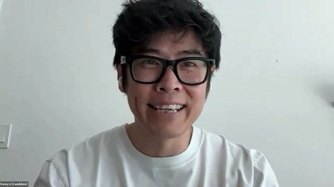 Crypto__Goku's tweet photo. ❌ Le cofondateur de Manta « ciblé » par le groupe Lazarus lors d'une tentative de phishing sophistiqué sur Zoom.

Kenny Li déclare que des hackers de Lazarus se sont fait passer pour des contacts qu'il connait en faisant même apparaître leurs visages dans une fausse réunion Zoom pour le tromper.

Selon lui, tout « semblait très réelle », mais une chose lui a mis la puce à l'oreille, les contacts étaient présents en vidéo mais ils ne parlaient pas.

Puis une invitation à télécharger un script pour corriger son audio est apparue.
« Je suis parti immédiatement. »

Mais pour vérifier le contact, Li a demandé à poursuivre la conversation sur Google Meet et non sur Zoom.

Mais l'usurpateur a bien entendu refusé et, quelques instants plus tard, tous les messages ont été effacés et Li a été bloqué.

Li n'a pas de véritable preuve que Lazarus est derrière tout ça, mais dans la façon de procéder et l'utilisation sophistiquée de l'ingénierie sociale aussi poussée et dans le mode opératoire, tout laisse à penser que le groupe de hackers Nord Coréen en est à l'origine.

Les hackers s'améliorent et utilisent aujourd'hui tous les outils à leur disposition pour tromper leur victime.