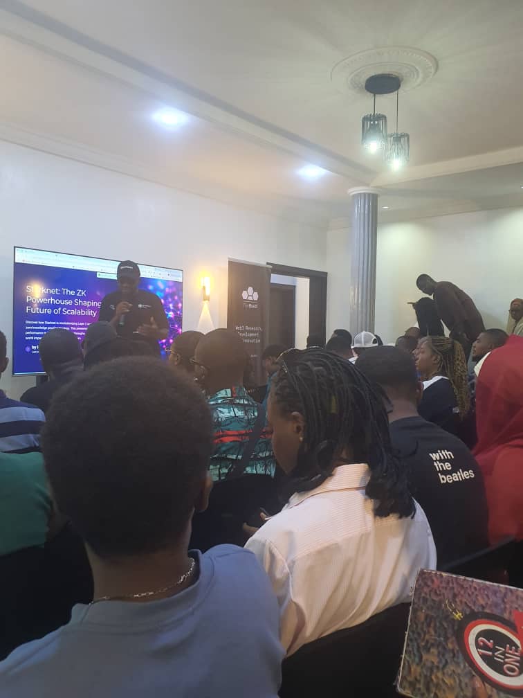 usman_alfaki's tweet photo. The event is happening, and gas fees can’t stop us now 🔥
#starknetmeetup
#starknetmeetupthebuidl
@the_buidl https://t.co/nat7TbrdtQ