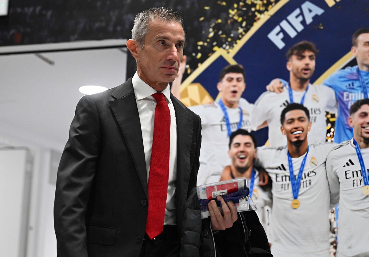 WelBeast's tweet photo. All those years with Atletico Madrid, Andrea Berta never witnessed a win against Real Madrid in the Champions league. One week with Arsenal and he's already experienced two wins. https://t.co/wG1HkeHjXe