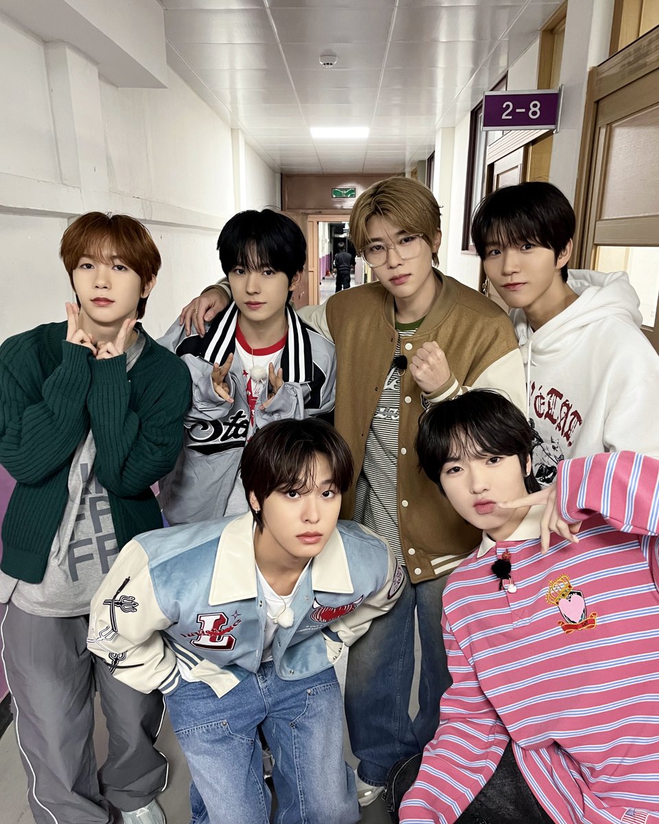 nctwishofficial's tweet photo. 🏫👻ᝰ.ᐟ😱

#NCTWISH #poppop
#NCTWISH_poppop https://t.co/oUylrpOc8g