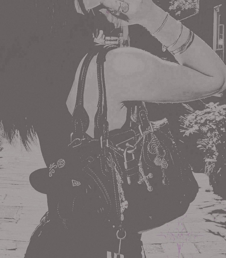 @wnsxnic sonic'e göre bir şeyler var mı?