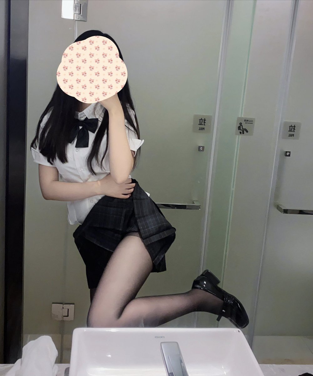 Wanyejis's tweet photo. #母狗  #贱货 #骚货 #欠操 #意淫 #下贱 #淫荡 #意淫 #婊子 #高潮 #犯贱 #曝光 #自毁 #社死 #绿帽 #反差 #婊子 #自慰 #下贱 #社死 #曝光 #口交 #吞精 #内射 #喝尿 #出卖 #怀孕 #反差 #母狗 #母猪 #贱人 #抖音风 
私聊解锁更多姿势哦 https://t.co/LtS9looF6S