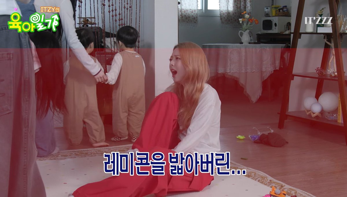 itzydallar0212's tweet image. #ITZZZ #ITㅋㅋㅋ #ITZY의육아일기
중간중간에 아기들보다 더 잘 즐기는 모습이 너무 귀여워요
자몽유나 폴라 제발 저요🥹
