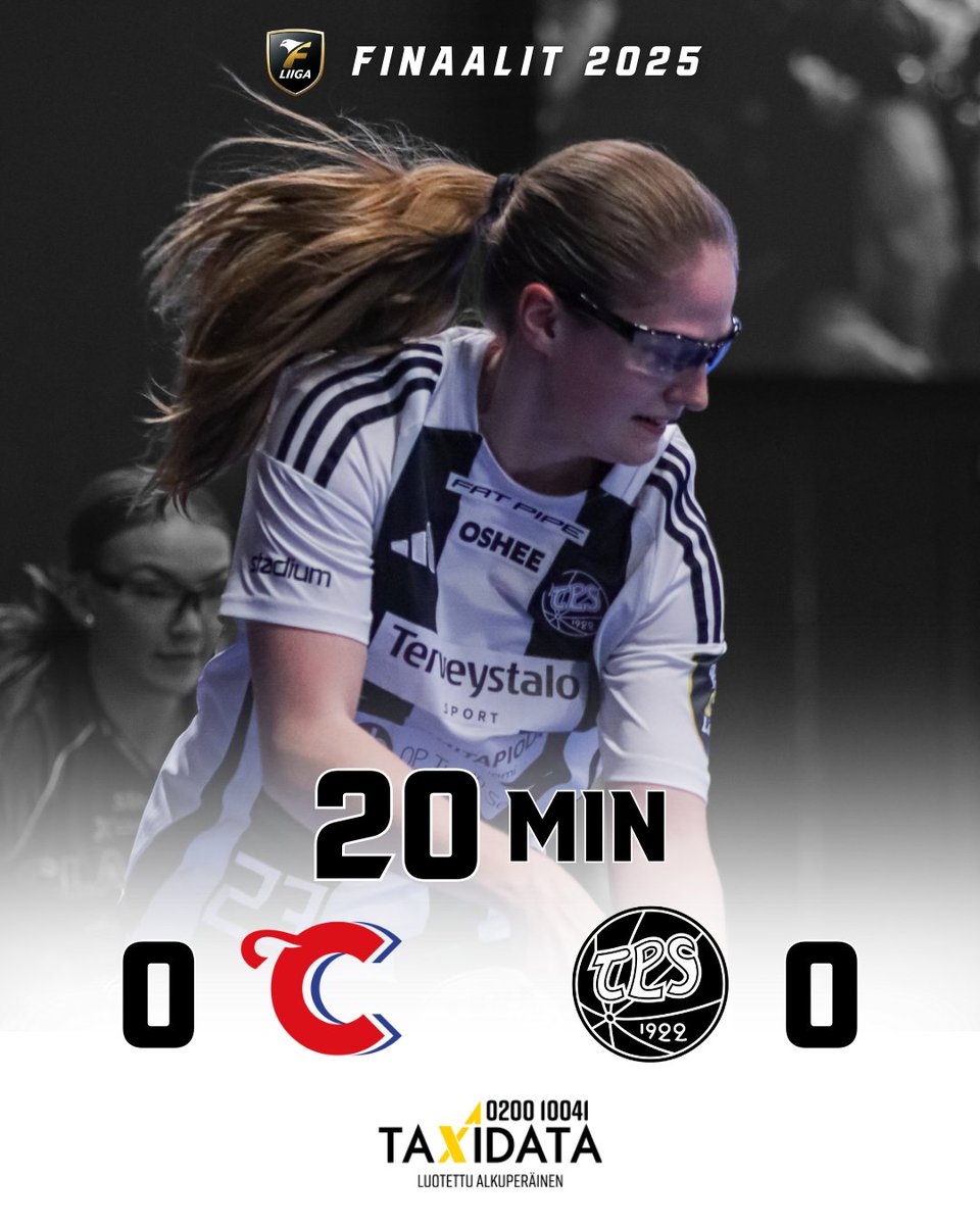 Henrika Maikola kihauttaa ylärimaan, mutta sen lähemmäs maalia ei avauserässä päästä.

#TPSsalibandy #fliiga #salibandy