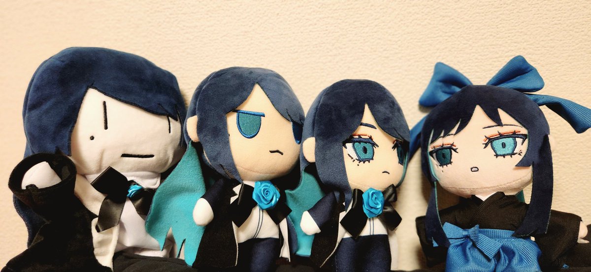 Ado-アド 大和撫子しゃらんしゃらん 大和撫子しゃらんしゃらんAdoちゃんぬい届いた🥀💙 #Ado