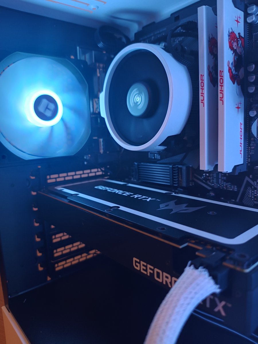StellaPCs_nl's tweet photo. Panda PC #pcbuild #custompc https://t.co/XNj4UGQ7m8