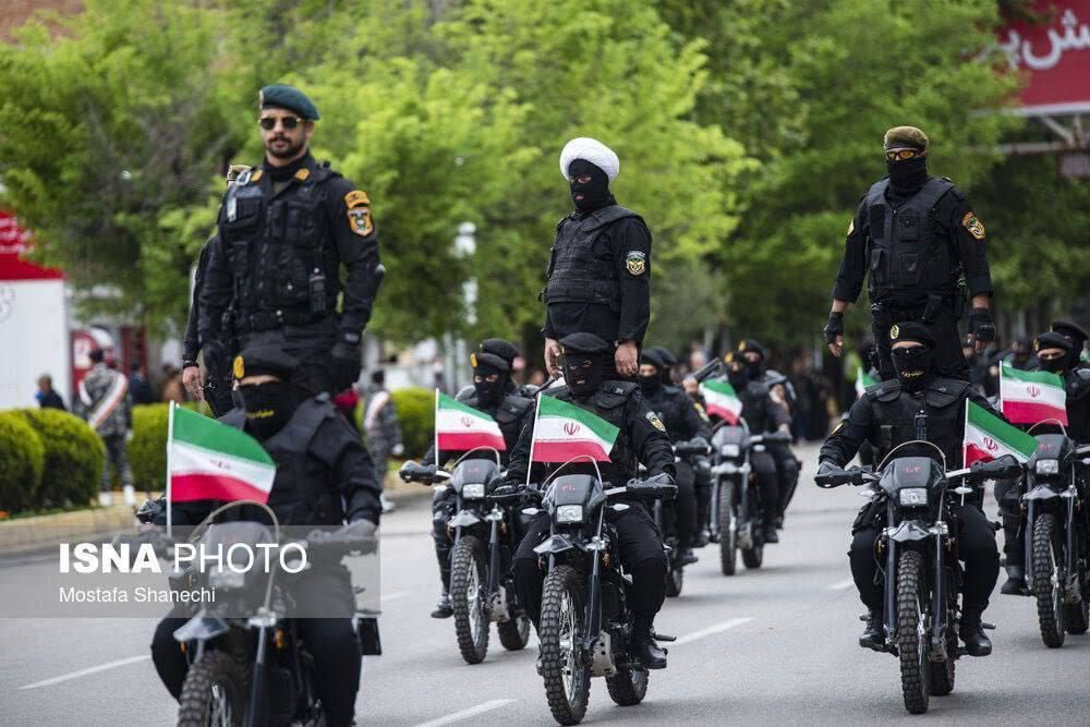 رژه امروز ارتش فقط یک قدرت نمایی نبود،بلکه نشان از آمادگی کامل و ولایت مداری ارتش قدرتمند جمهوری اسلامی ایران داشت اون هم در همه ابعاد نظامی.

#ارتش_انقلابی