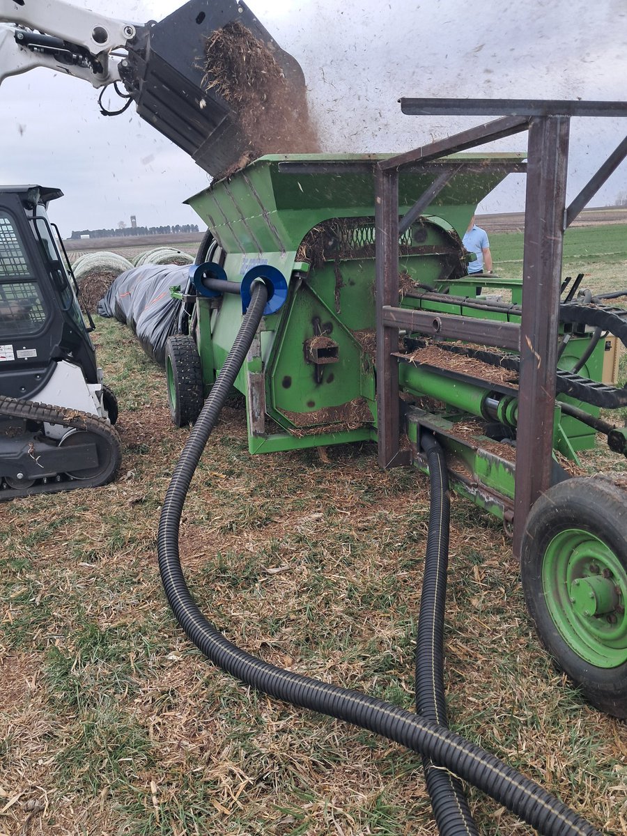 Had the chance to put some frsh mortality compost in a bag yesterday.  Working on approaches to improve biosecurity should a disease outbreaks occur. Interested in how this turns out, but aeration tubes in place.