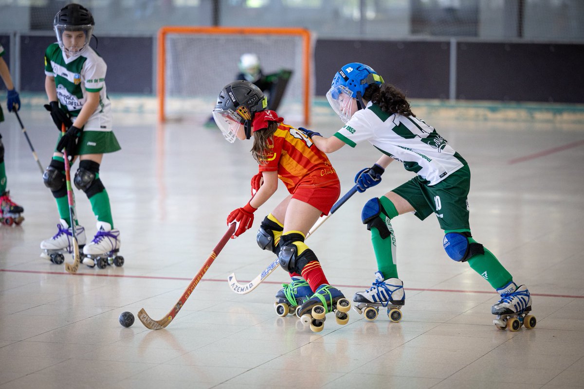 Comencen les finals a Calafell! El moment més esperat ha arribat! 🏑🏆

¡Empiezan las finales en Calafell! ¡El momento más esperado ha llegado! 🏑🏆

The finals have begun in Calafell! The most awaited moment is here! 🏑🏆

#4tMNRINKHOCKEY #calafell #mnsport #EnjoyWithMNS