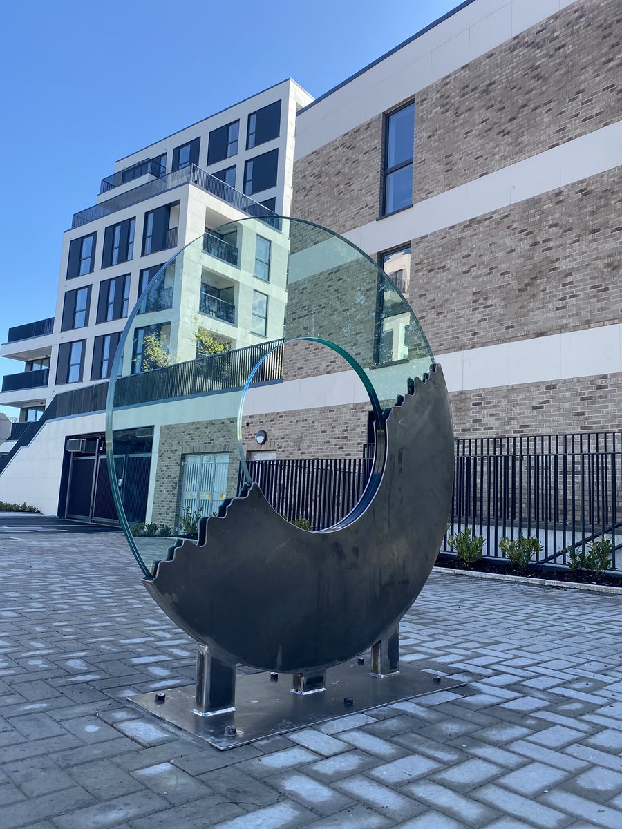 GlasshammerMOD's tweet photo. I truly enjoy working with this particular form, and for this outdoor garden sculpture, i wanted to shift the visual dynamic by introducing Corten Steel and Clear glass. This piece was specifically designed for Mc Namara Construction and fits beautifully info@glasshammer.ie https://t.co/mvveuzo6VV