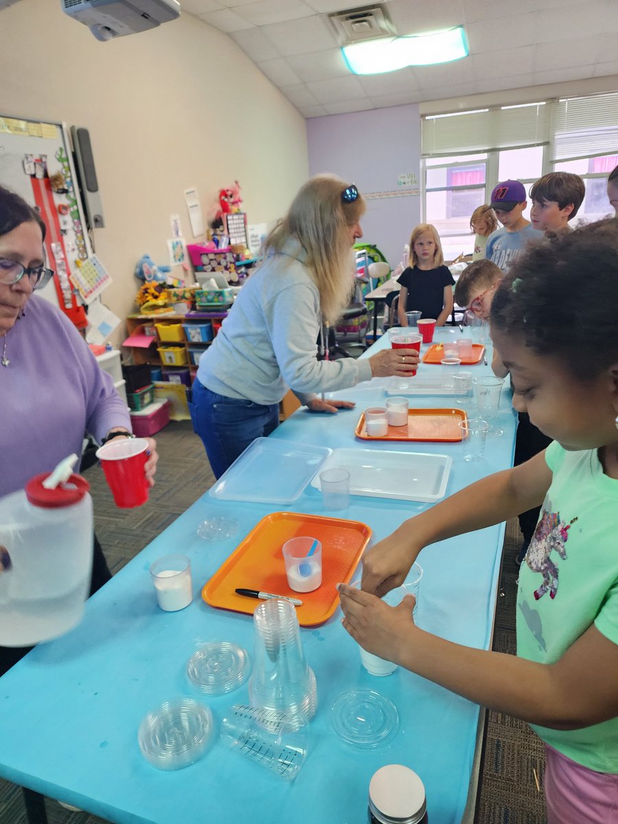 Family Engagement <a href="/CarverESCubs/">Carver Elementary</a> #sciencenight