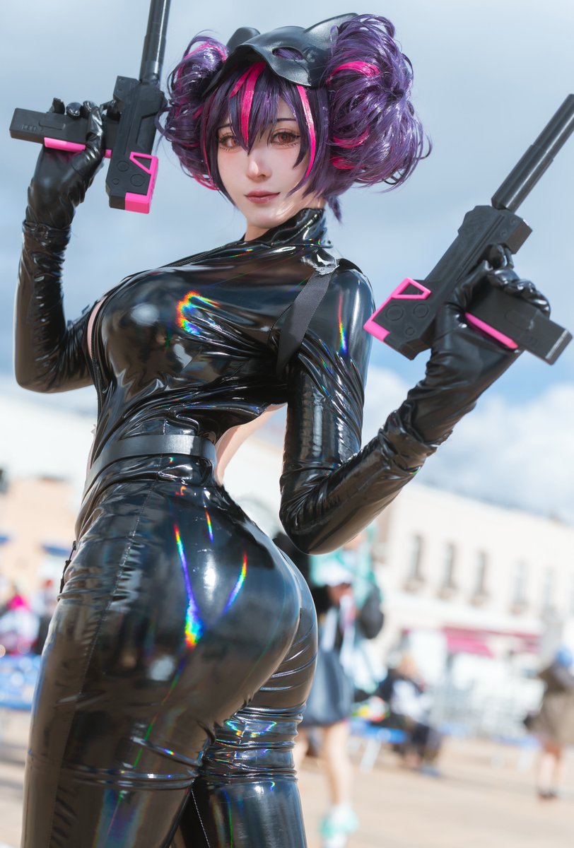 勝利の女神NIKKE/クエンシー エスケープクイーン

 #NIKKEcosplay