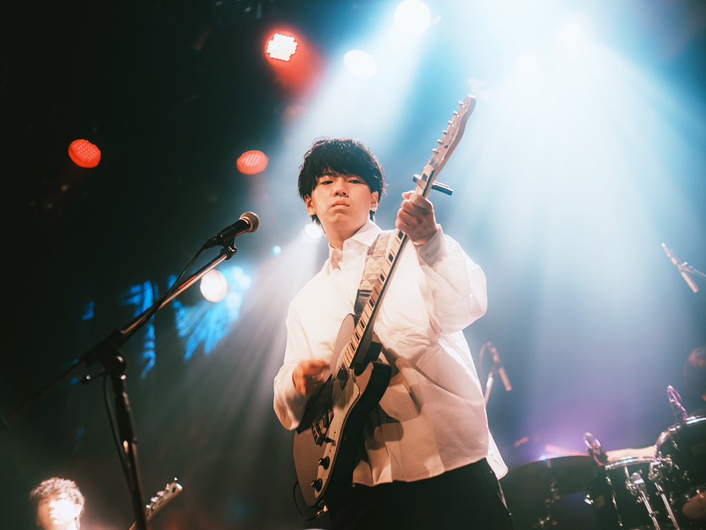 Gakusei__Ishin's tweet photo. 2025.4.17(火)初台DOORS

万里一空Vol.13

ありがとうございました！
まさしく「煌びやか」なステージでした
また遊びに行きたいです！！

Photo:麗(@__otankonasu__ ) https://t.co/m8txeRUiXW