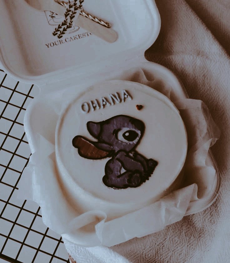 ᅠᅠ
ᅠᅠᅠᅠ
ᅠᅠᅠᅠᅠ𝑯𝒂𝒑𝒑𝒚 𝑩𝒊𝒓𝒕𝒉𝒅𝒂𝒚
ᅠᅠᅠᅠᅠᅠ𝒕𖹭 𝒕𝒉𝒆 𝑸𝒖𝒆𝒆𝒏 𖹭𝒇 𝒎𝒚 𝒆𝒚𝒆𝒔

ᅠᅠᅠᅠᅠᅠᅠᅠᅠᅠ  𖹭
ᅠᅠ
ᅠᅠ