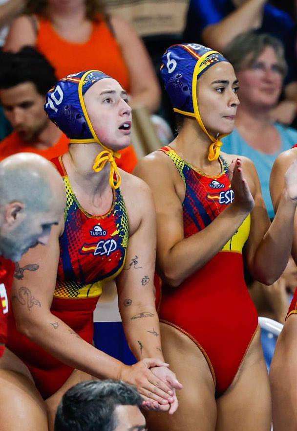 Lanzadas a las semis de la 𝐖𝐨𝐫𝐥𝐝 𝐂𝐮𝐩 🔥💥

La selección española se dio un festín en los Cuartos de Final de esta World Cup ante una dura China que pagó muy caro los errores 

Mañana, ante Australia o Hungría ⁉️

🔗n9.cl/xp44m

#Internacional