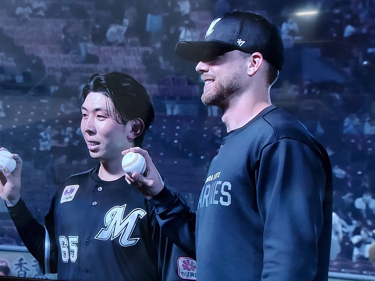 Baseball26M's tweet photo. ボス来日初勝利＆寺地くん2本の本塁打＆守護神245S
素晴らしい!
まりほー
#千葉ロッテ https://t.co/2PqrQRYqmw